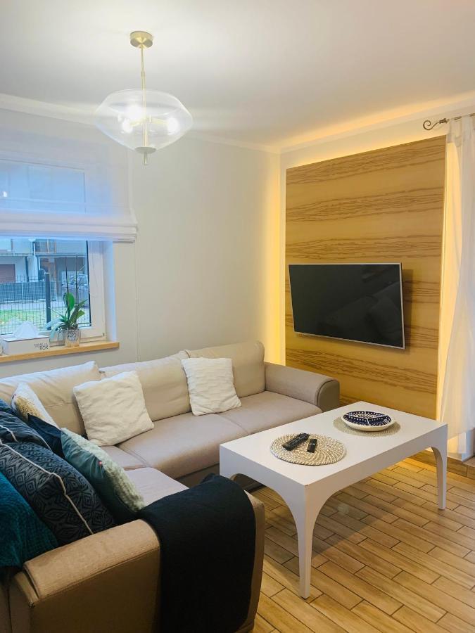 Malva Sun Dog Friendly Apartment With Garden Kolobrzeg Exterior photo